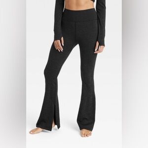 NEW Joy Lab Textured Flare Leggings XS Long